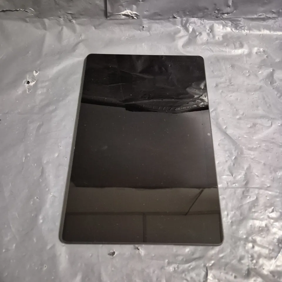 LENOVO M10 TABLET
