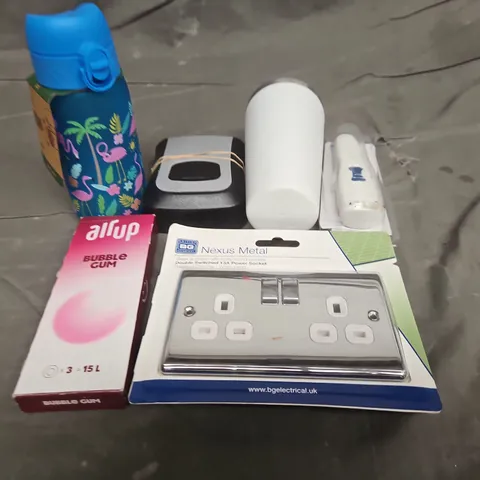 TOTE OF APPROXIMATELY 10 ASSORTED HOUSEHOLD ITEM TO INCLUDE AIR UP PODS, DOUBLE SWITCH POWER SOCKET AND PET NAIL GRINDER