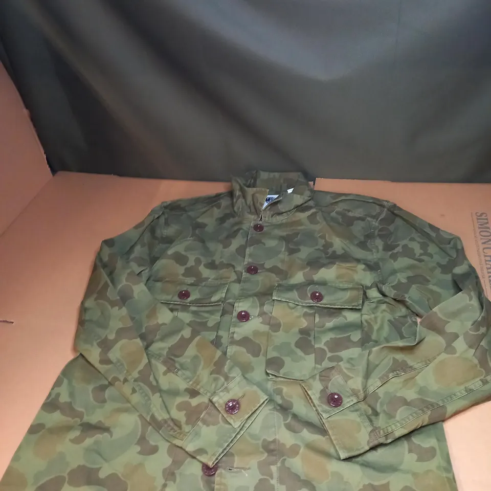 MENS PRETTY GREEN CAMOUFLAGED JACKET SIZE L