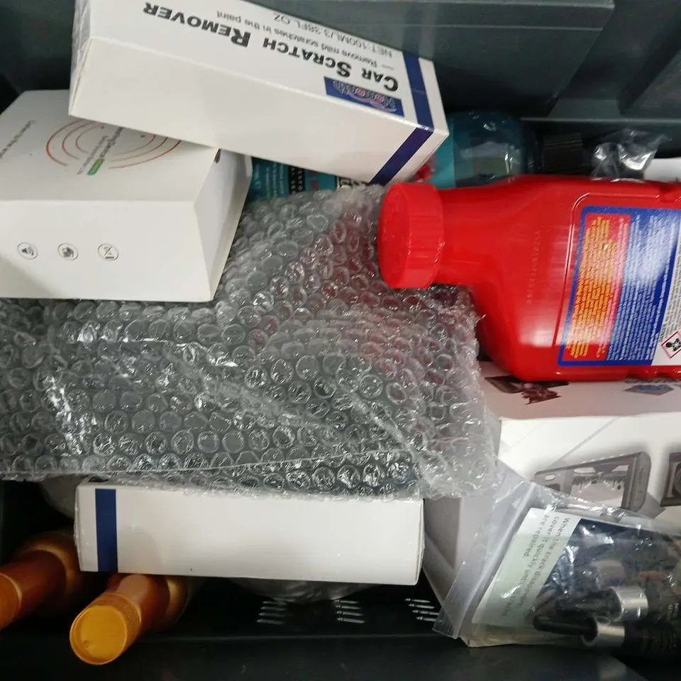 APPROXIMATELY 10 ASSORTED VEHICLE PARTS & ACCESORIES TO INCLUDE LOCK-ON GRIP SET, BLACK BOX RECORDER, STP ENGINE FLUSH, ETC