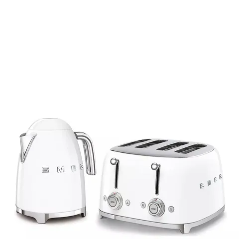 SMEG 50'S STYLE KETTLE KLF03WHUK AND 4-SLICE TOASTER