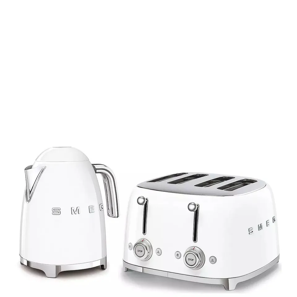 SMEG 50'S STYLE KETTLE KLF03WHUK AND 4-SLICE TOASTER