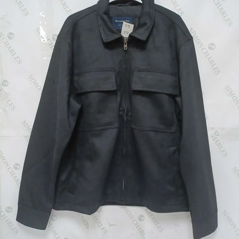 ABERCROMBIE & FITCH LONG SLEEVE ZIP UP CARDIGAN IN BLACK - LARGE