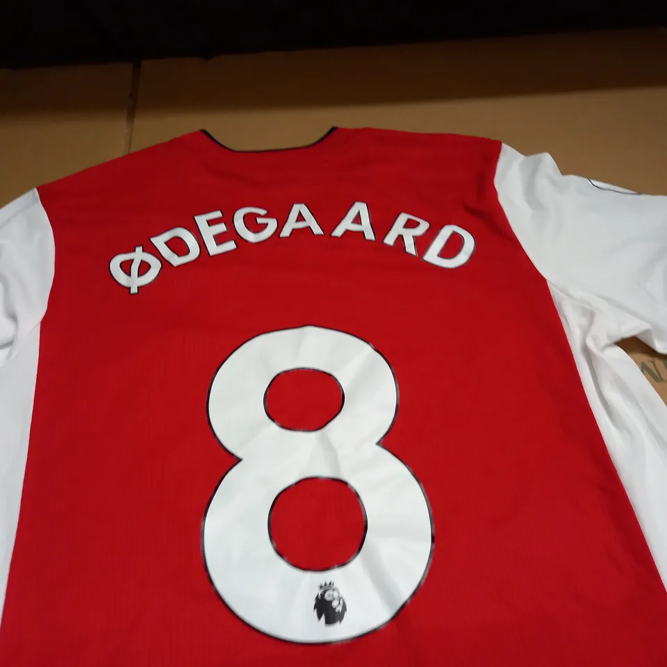 ARSENAL FOOTBALL JERSEY IN RED/WHITE - M