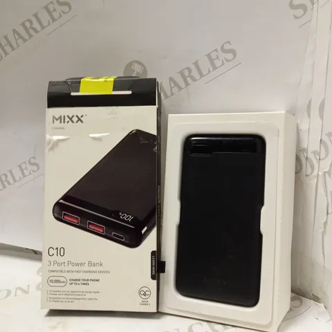 MIXX C10 3 PORT POWER BANK