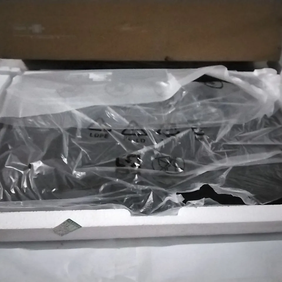 BOXED 60CM LG MONITOR 