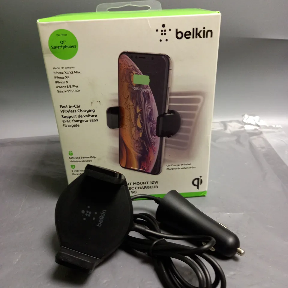 BOXED BELKIN BOOST UP WIRELESS CHARGING VENT MOUNT 