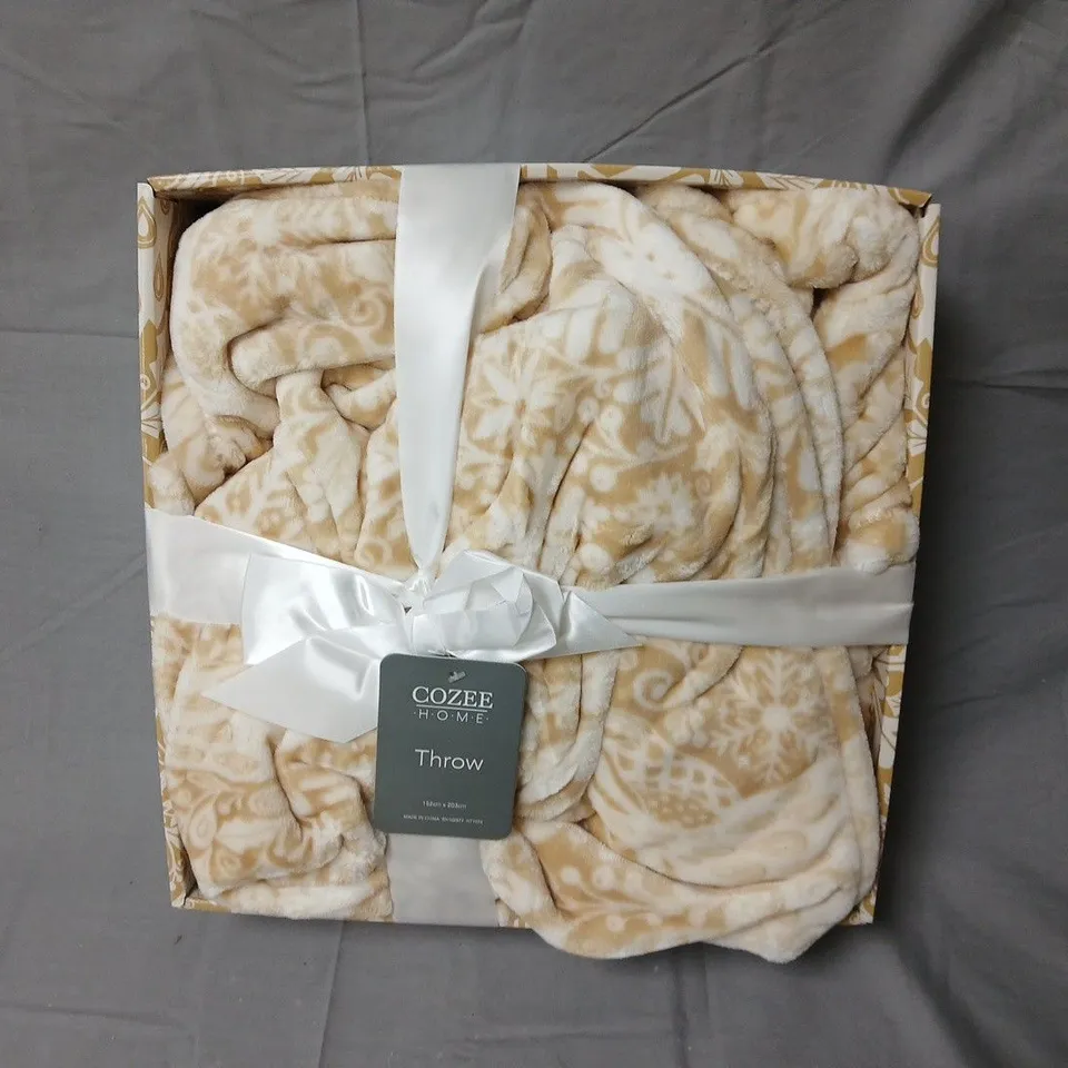 Cozee Home Throw – 152cm x 203cm