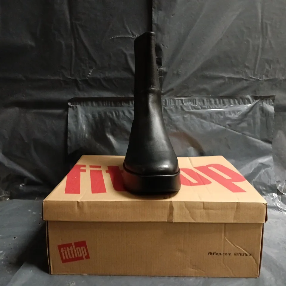 BOXED PAIR OF FITFLOP F-LUMA STRETCH LEATHER DEMI-WEDGE MID-CALF BOOTS IN BLACK SIZE UK 7