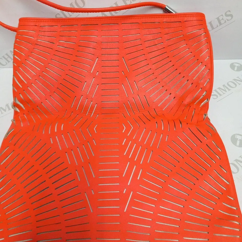 MCQ BY ALEXANDER MCQUEEN ORANGE LASER CUT LEATHER FOLD OUTER TOTE BAG