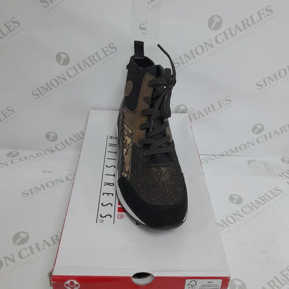 BOXED PAIR OF RIEKER HIGH TOP MIX MATERIAL TRAINER BOOTS UK SIZE 6.5