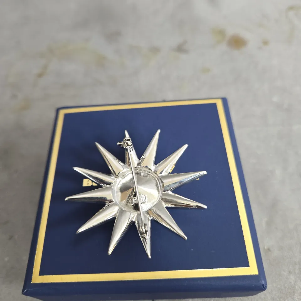 BUTLER & WILSON STARBURST CRYSTAL BROOCH