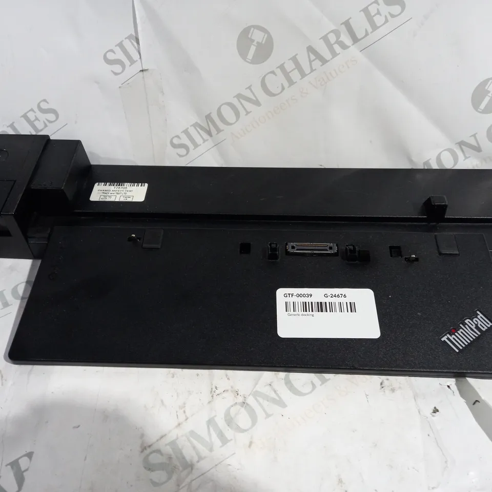 LENOVO THINKPAD 40A5 WORKSTATION DOCK