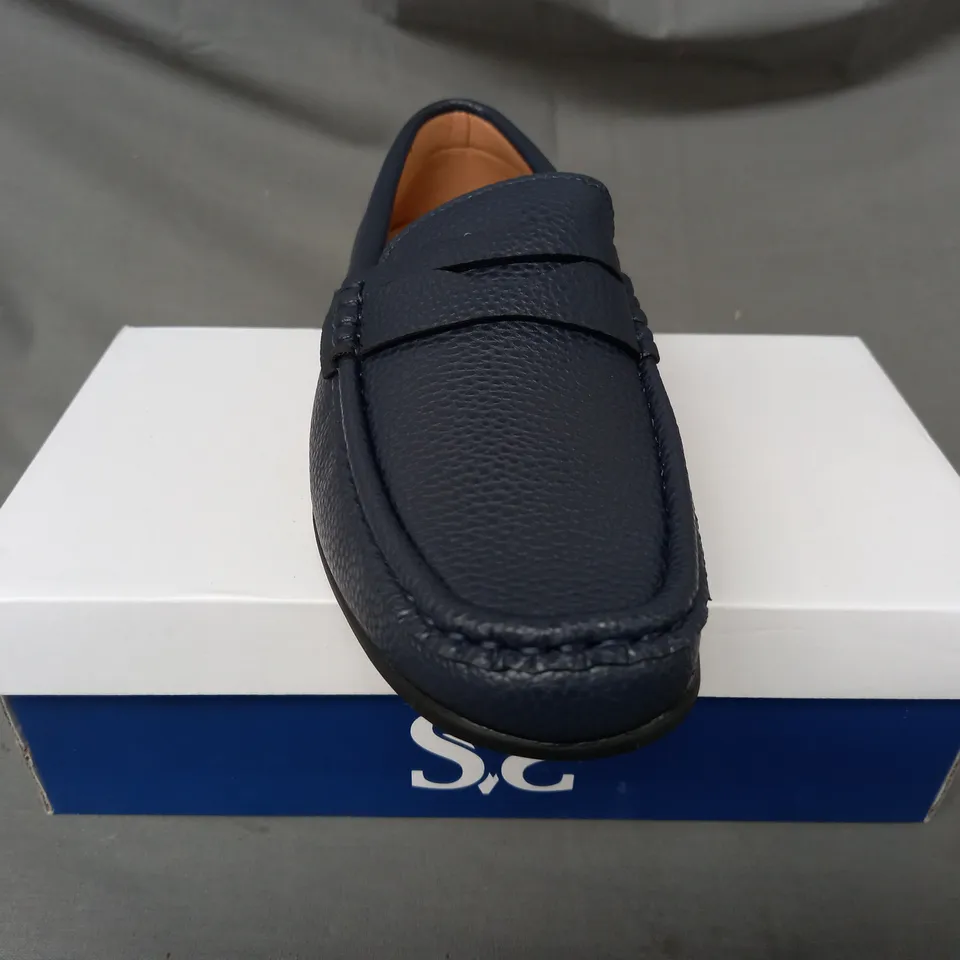 BOXED PAIR OF SEVVA LOAFERS IN NAVY UK SIZE 5