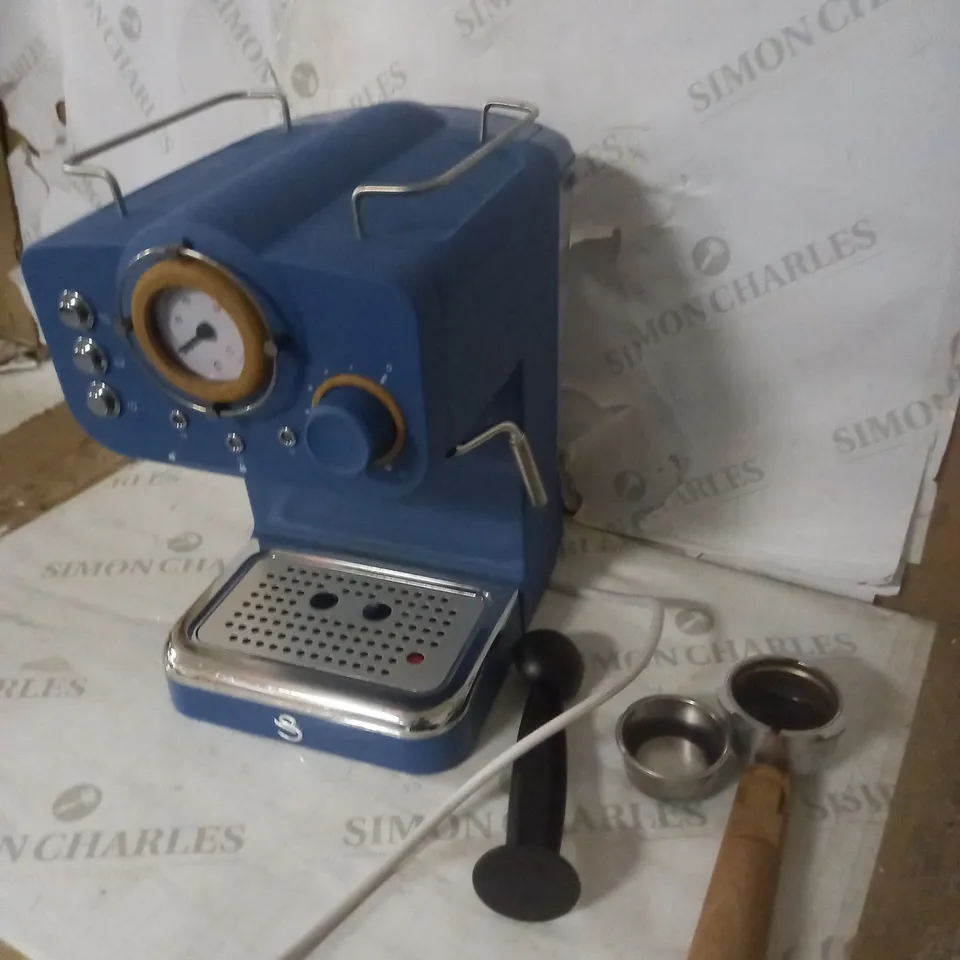 SWAN ESPRESSO COFFEE MAKER - SPRUCE BLUE