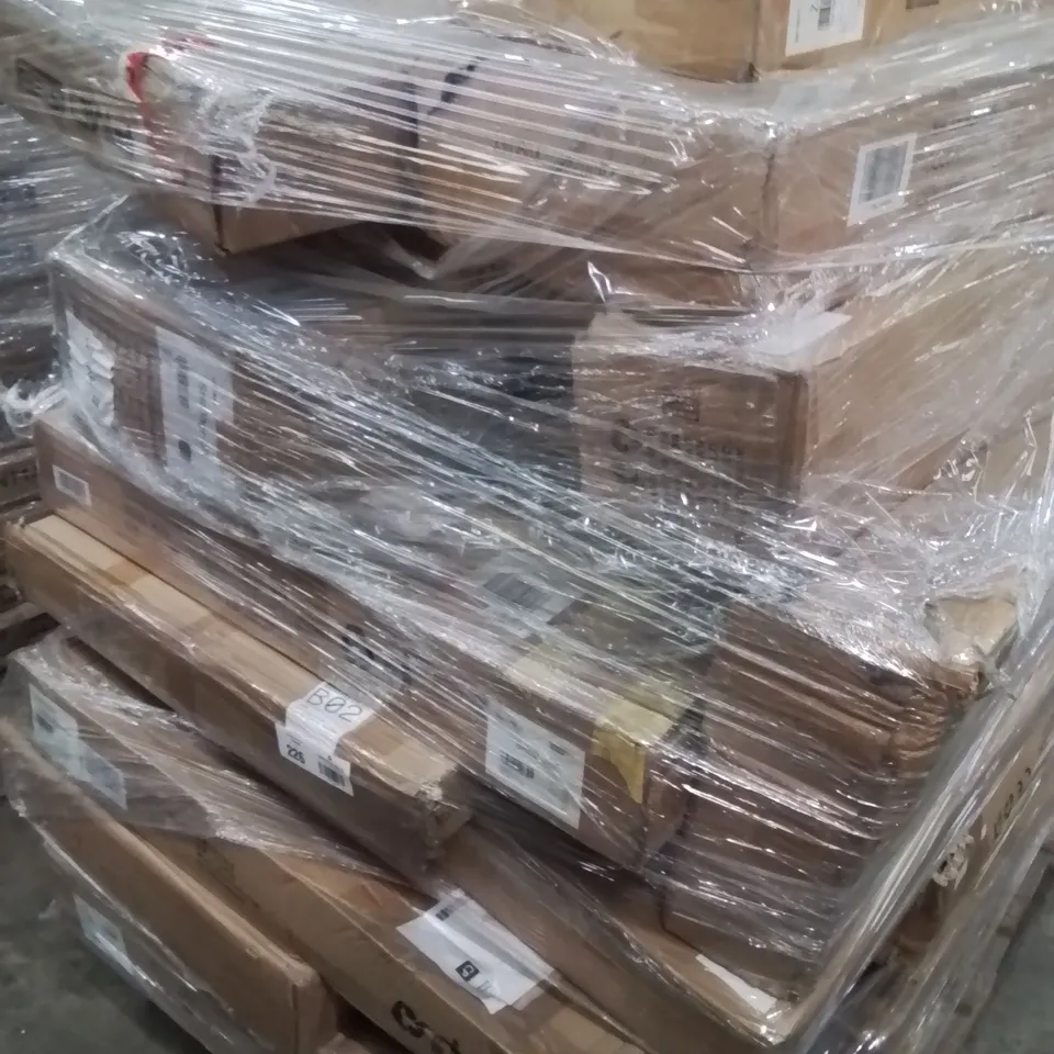 MIXED PALLET OF VARIOUS HOUSEHOLD ITEMS TO INCLUDE: CHILDREN'S BOOKCASES, SIDEBOARDS AND OTHER FURNITURE 