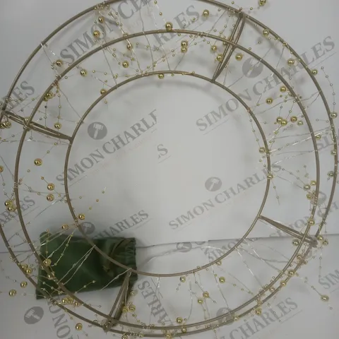 BOXED SARA DAVIES GOLD PRE-LIT BEADED WREATH
