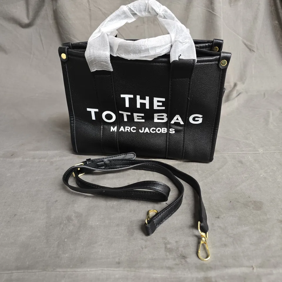 MARC JACOBS THE TOTE BAG MINI IN BLACK