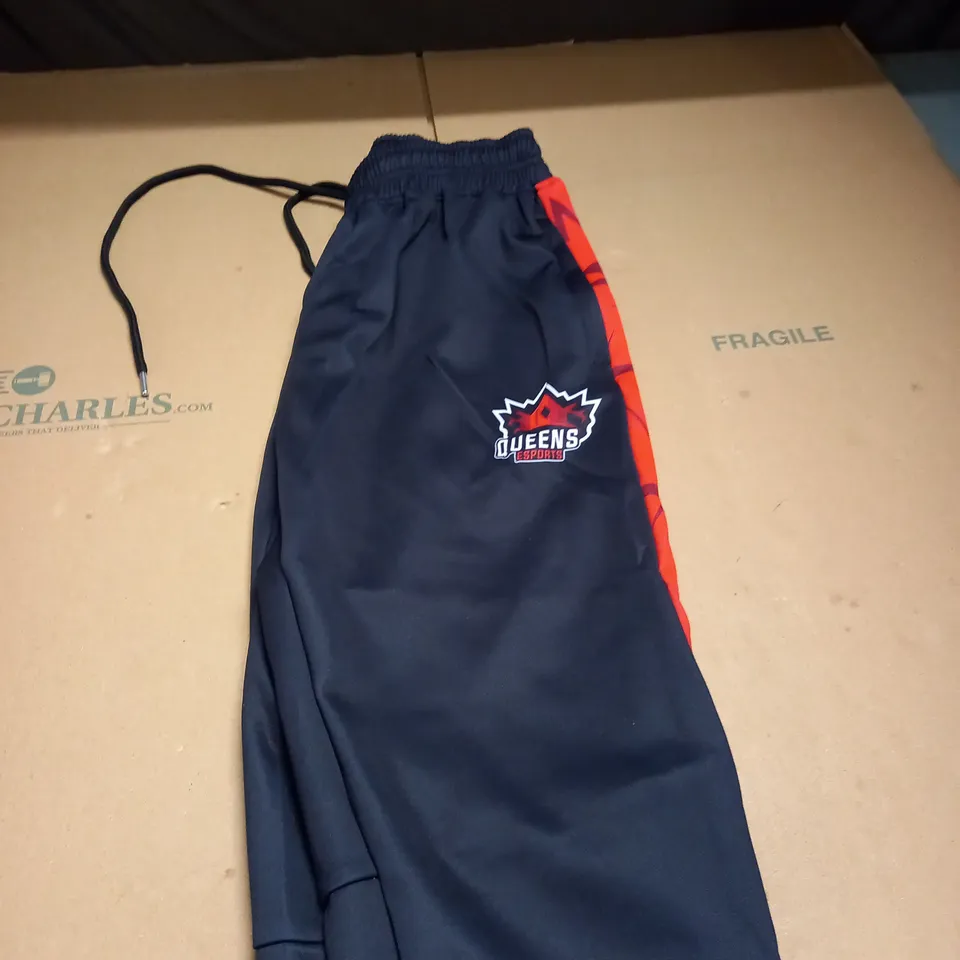 RAVEN TRACKSUIT BOTTOMS SZIE XL