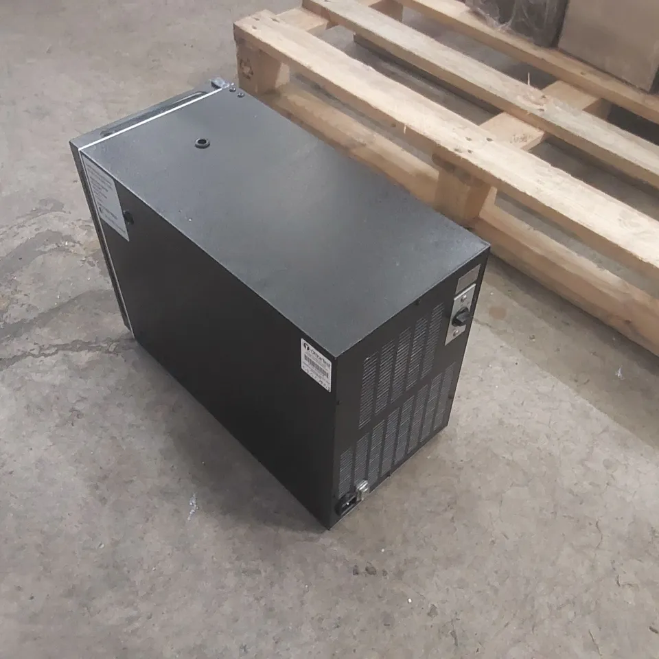 VITRIFRIGO COMMERCIAL COFFEE MACHINE FRIDGE