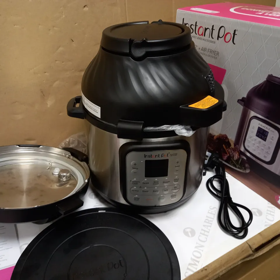 INSTANT POT DUO CRISP AIR FRYER MULTICOOKER