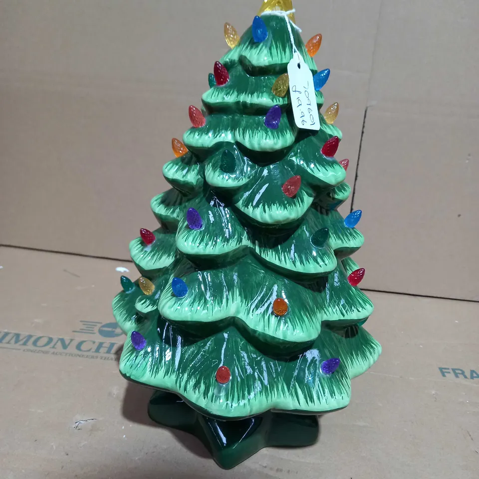 CERAMIC LIGHT UP CHRISTMAS TREE