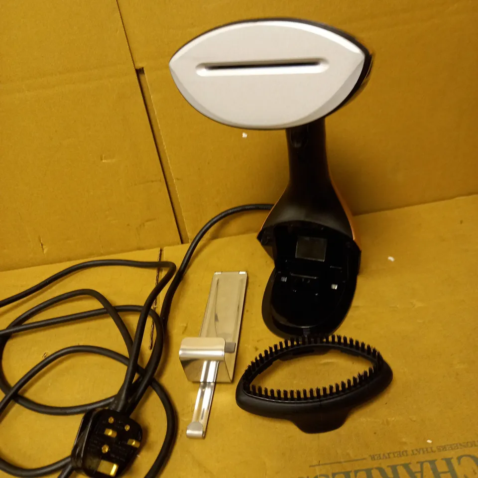 TEFAL ACCESS STEAM CARE HANDHELD GARMENT STEAMER