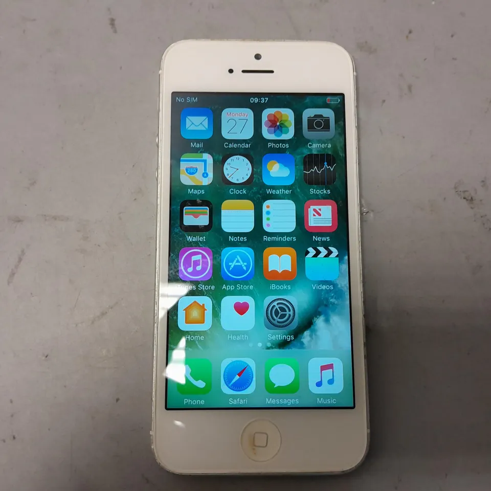 APPLE IPHONE 5 (A1429) SMARTPHONE 