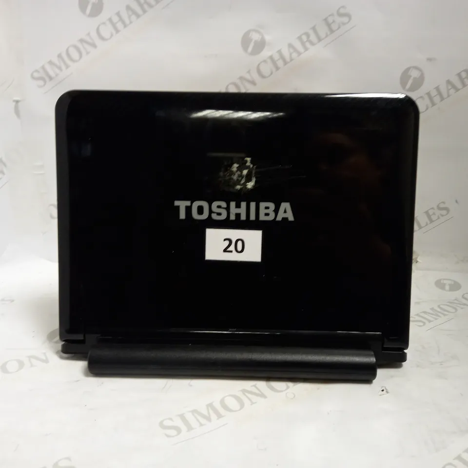TOSHIBA NB200-11L 10" LAPTOP
