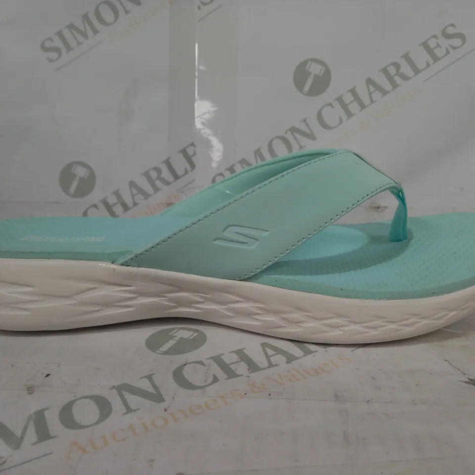 BOXED PAIR OF SKECHERS GO WALK SANDALS IN CYAN UK SIZE 5