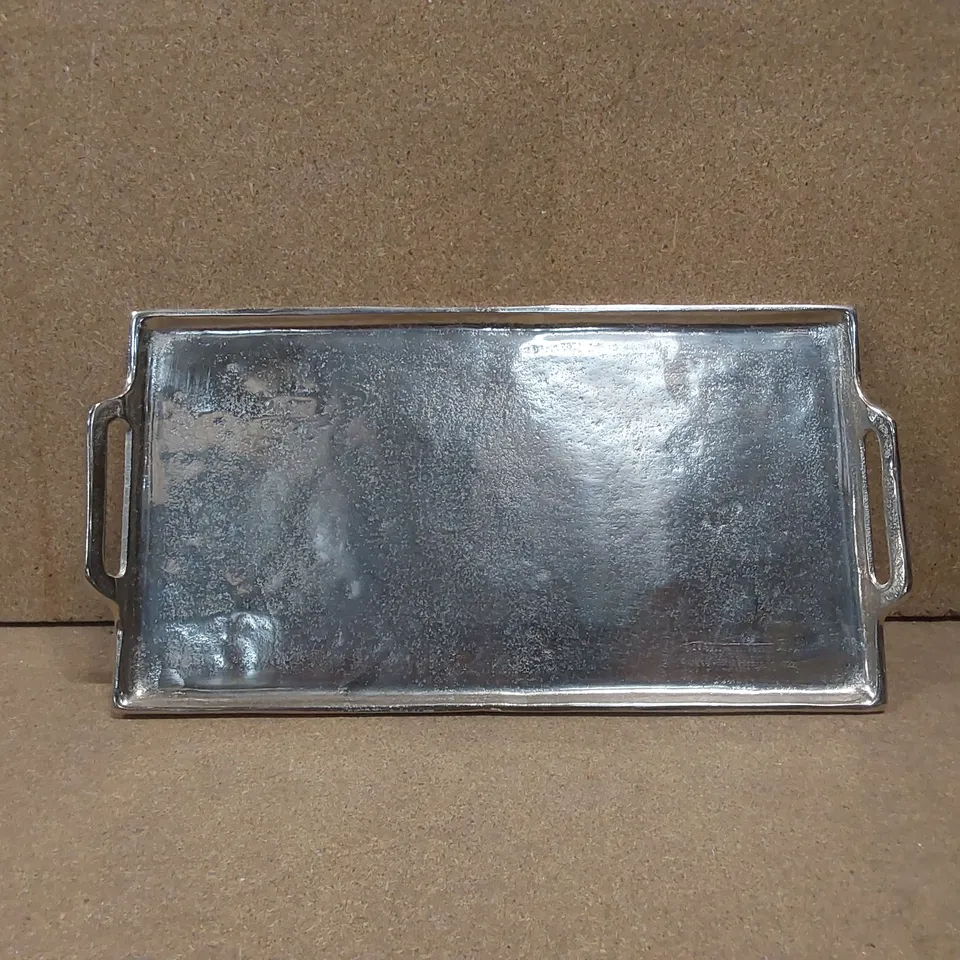 LIGHT & LIVING METAL TRAY