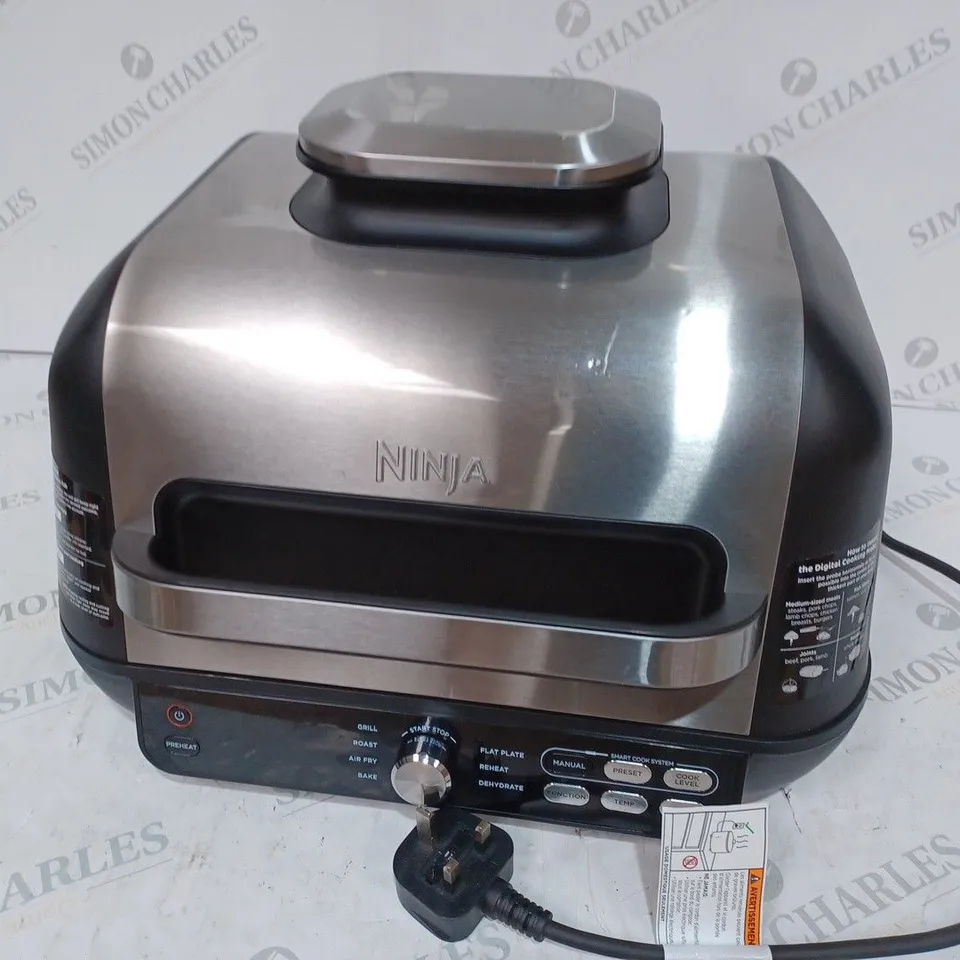 BOXED NINJA FOODI MAX PRO HEALTH GRILL & AIR FRYER AG651UK