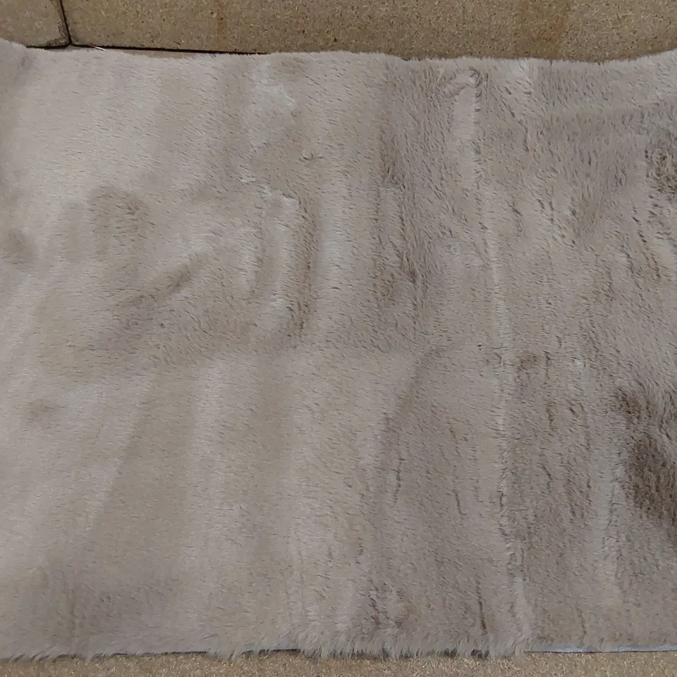 BRAND NEW PACO HOME RABBIT 780 AREA RUG IN BEIGE (60x90cm)
