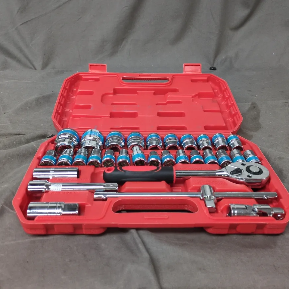 31PC SOCKET WRENCH COMBINATION RATCHET CHROME VANADIUM STEEL WRENCH KIT SOCKET SET