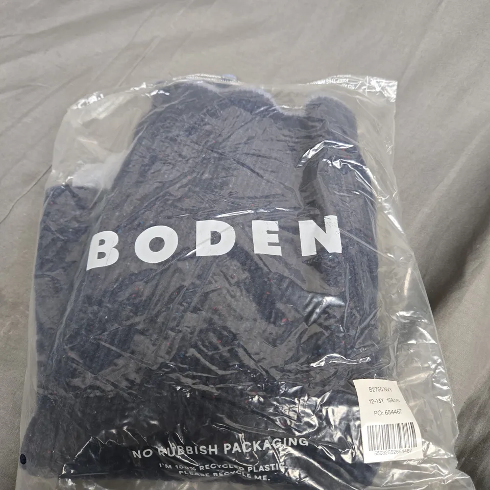 BODEN JUMPER IN NAVY SIZE 12-13Y 