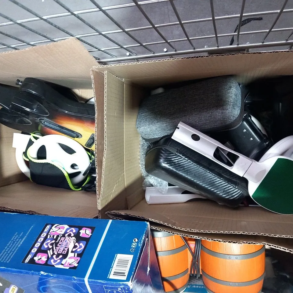 LARGE QUANTITY OF ASSORTED GAMES CONSOLE ACCESSORIES TO INCLUDE; NINTENDO WII AND PLAYSTATION 2 - COLLECTION ONLY