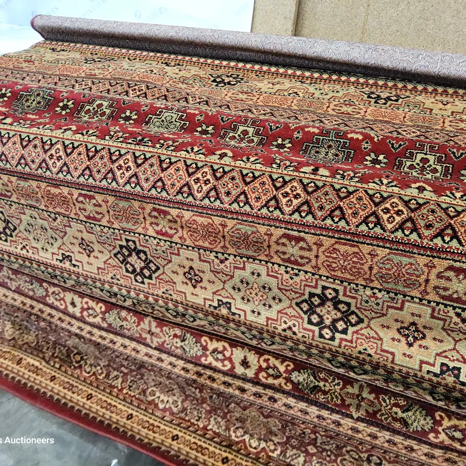 BOULDER BROOK RED/BROWN RUG 120 × 170