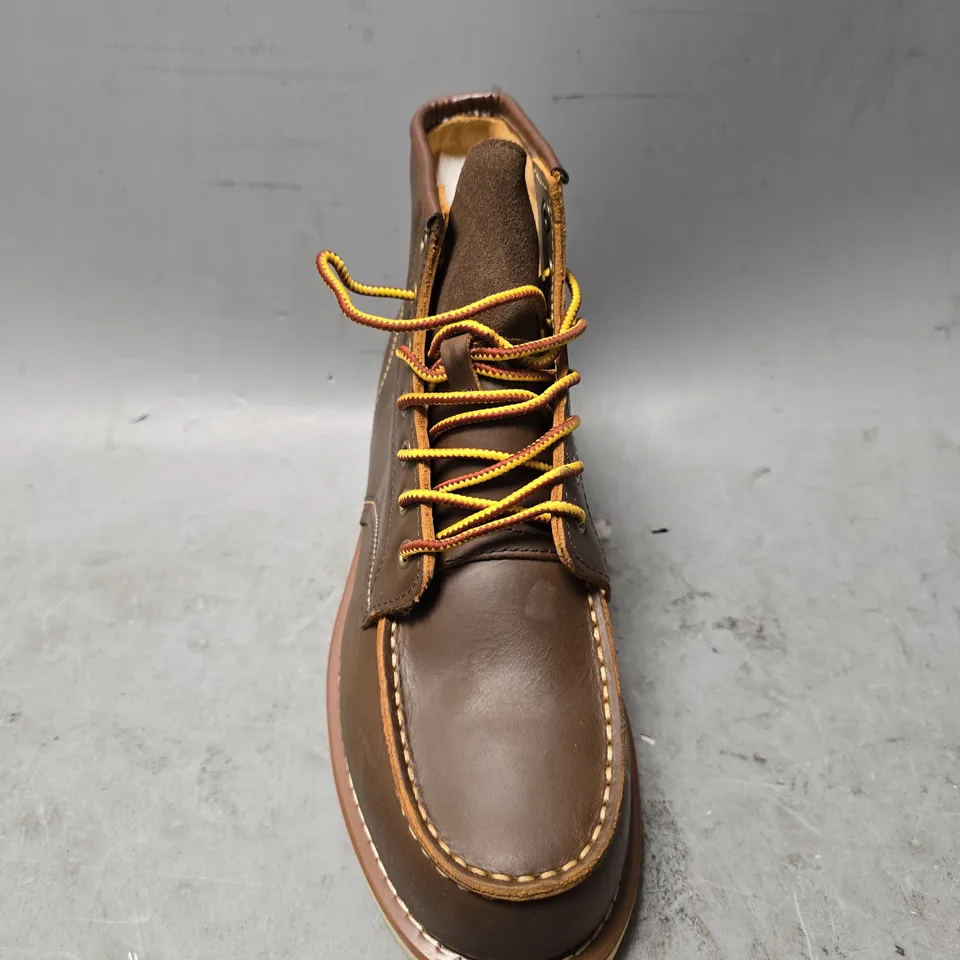 BOOTS MAKER HIGH TOP BROWN BOOTS - UK 9 