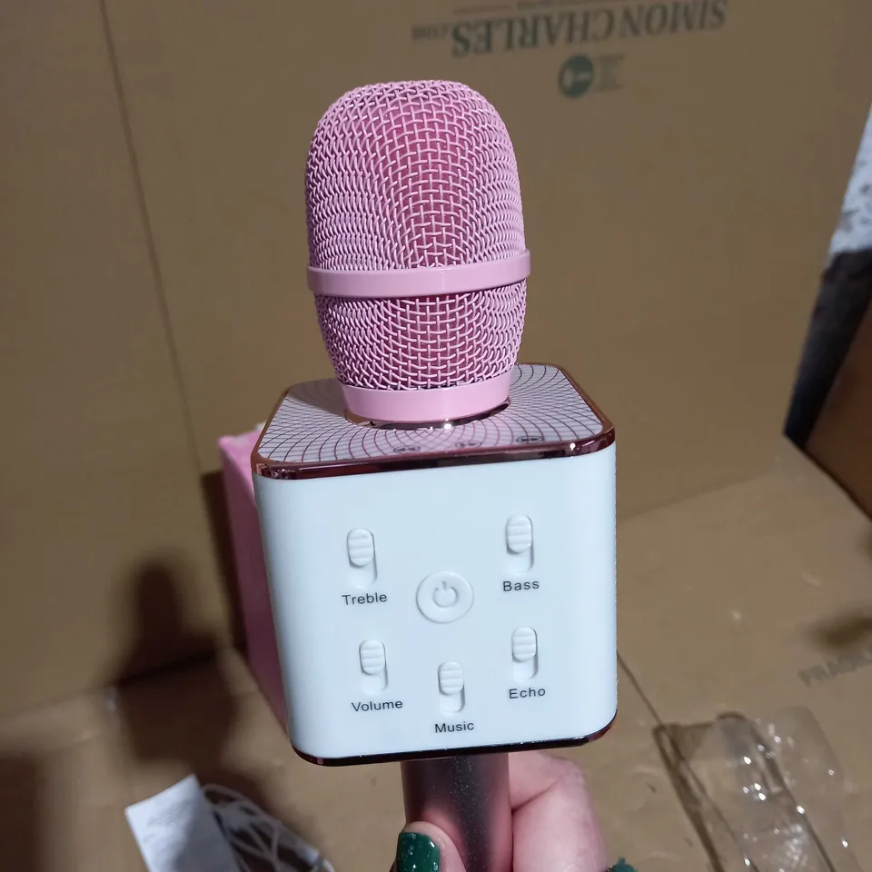 POKEMON KARAOKE MICROPHONE WITH WIRELESS SPEAKER 