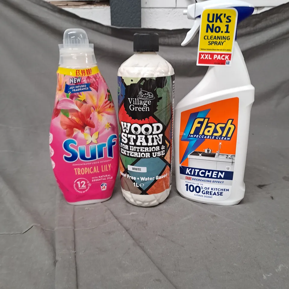 APPROXIMATELY 15 HOUSEHOLD LIQUIDS TO INCLUDE SURF LAUNDRY LIQUID, WOOD STAIN AND FLASH SPRAY
