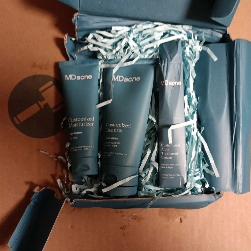 MDACNE CUSTOMIZED ACNE SKINCARE GIFT SET – 3-PIECE (MOISTURIZER, CLEANSER & ACNE TREATMENT CREAM)