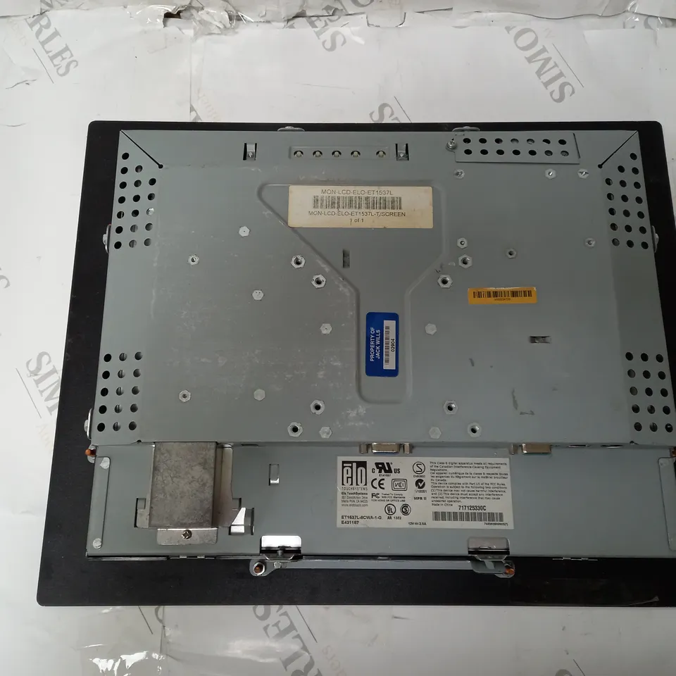 ELO TOUCHSYSTEMS 15" TOUCHSCREEN MONITOR ET1537L-8CWA-1-G