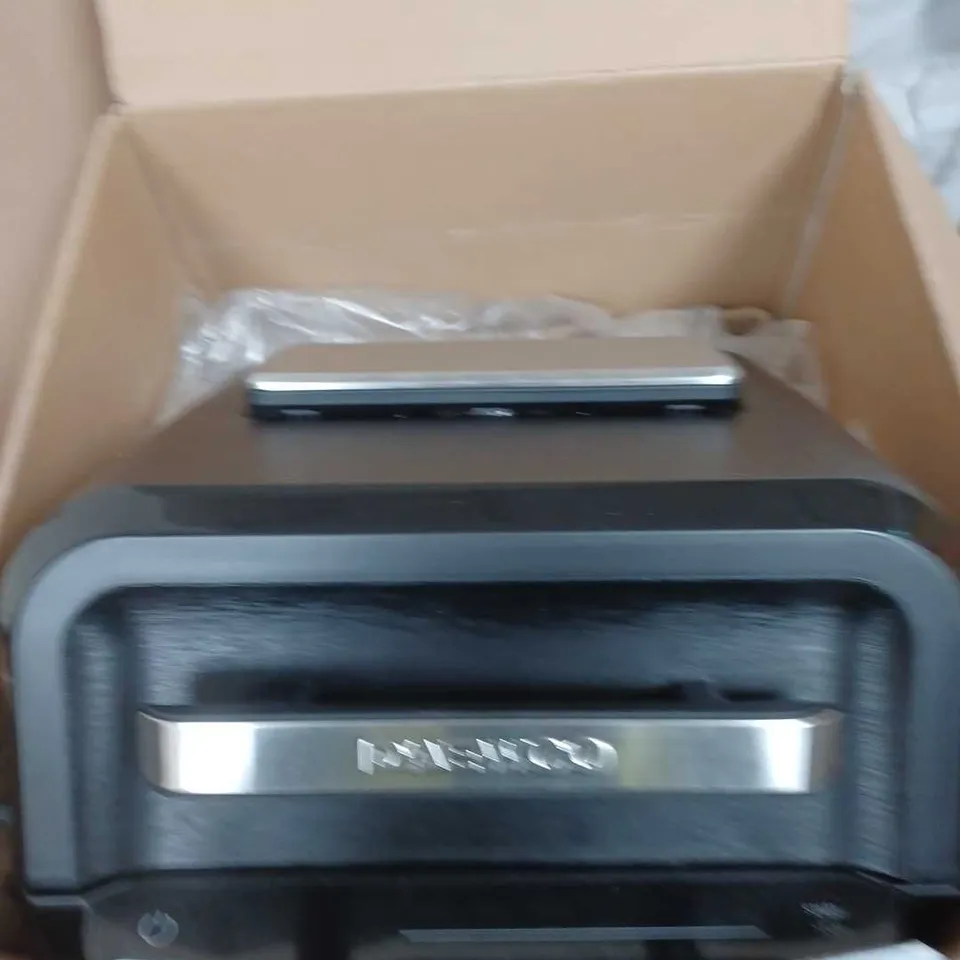 DAEWOO 8-IN-1 HEALTH GRILL AND AIR FRYER