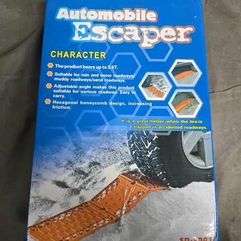Automobile Escaper – Emergency Tire Traction Device (Orange Hexagon Track)