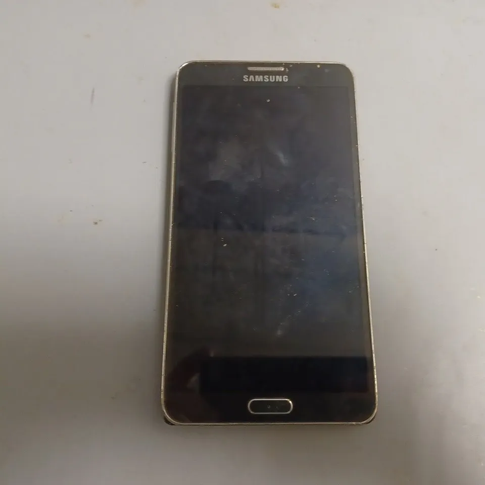SAMSUNG SM-N9005 SMARTPHONE