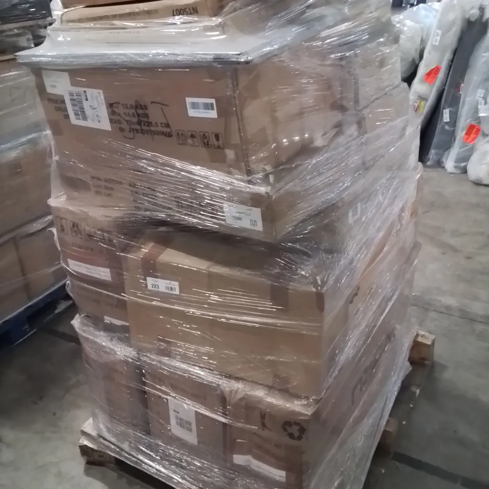 PALLET CONTAINING ASSORTED ITEMS TO INCLUDE: BAR STOOLS AND OTHER FURNITURE 