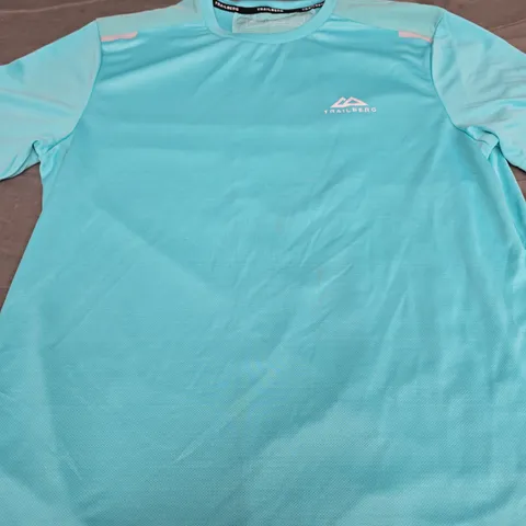 TRAILBERG HYBRID TEE - SIZE LARGE