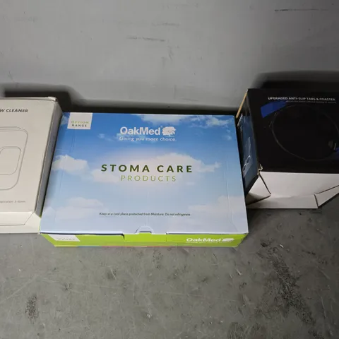 APPROXIMATELY 5 ASSORTED ITEMS TO INCLUDE - TWO CUP HOLDERS , OAKMED STOMA CARE PRODUCTS  , WINDOW CLEANER ETC