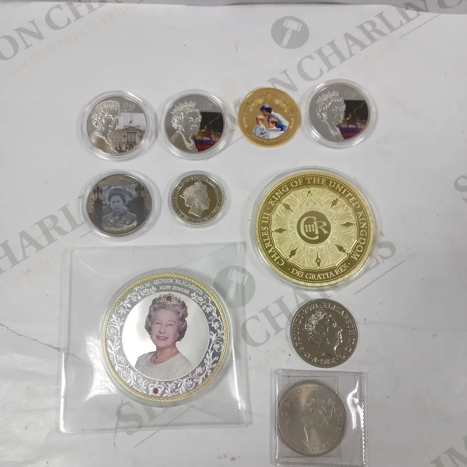 BOX OF 10 BRITISH MONARCHY COMMEMORATIVE COINS FROM VARIOUS YEARS
