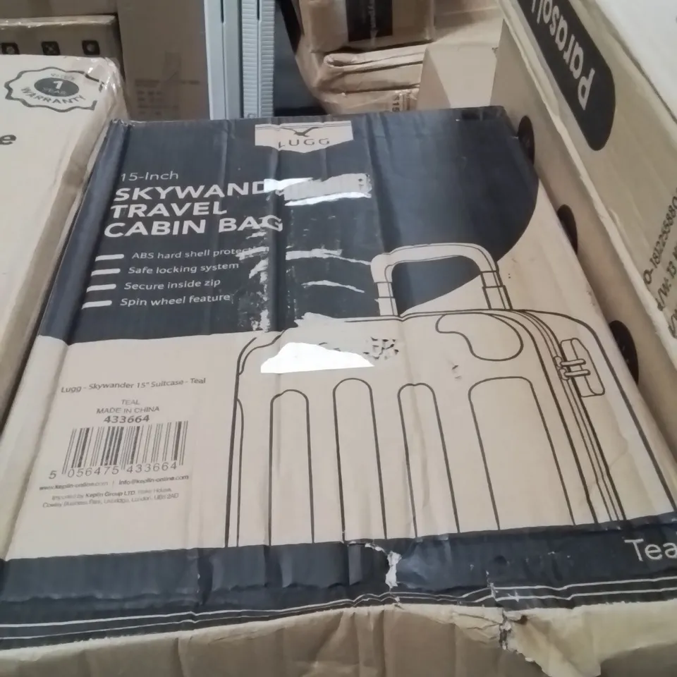 BOXED LUGG 15INCH SKYWANDER TRAVEL CABIN BAG TEAL